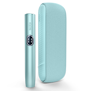 Un IQOS ILUMA i color Breeze Blue