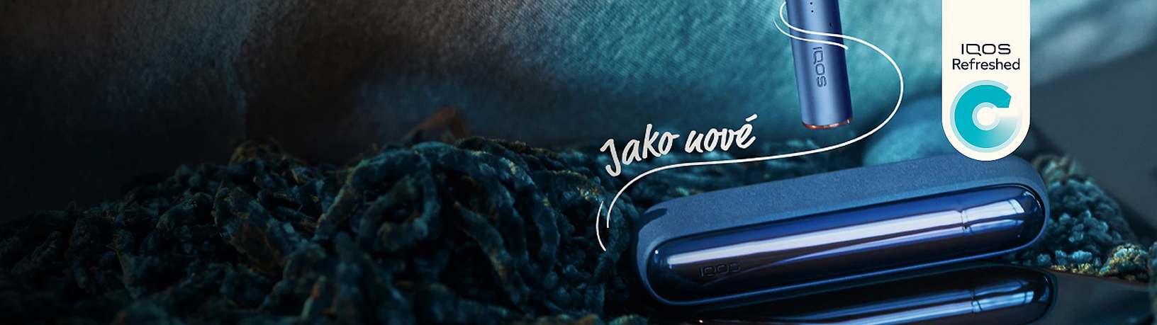 Zařízení IQOS ILUMA refreshed na abstraktním pozadí