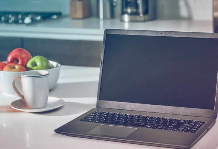 A laptop computer.