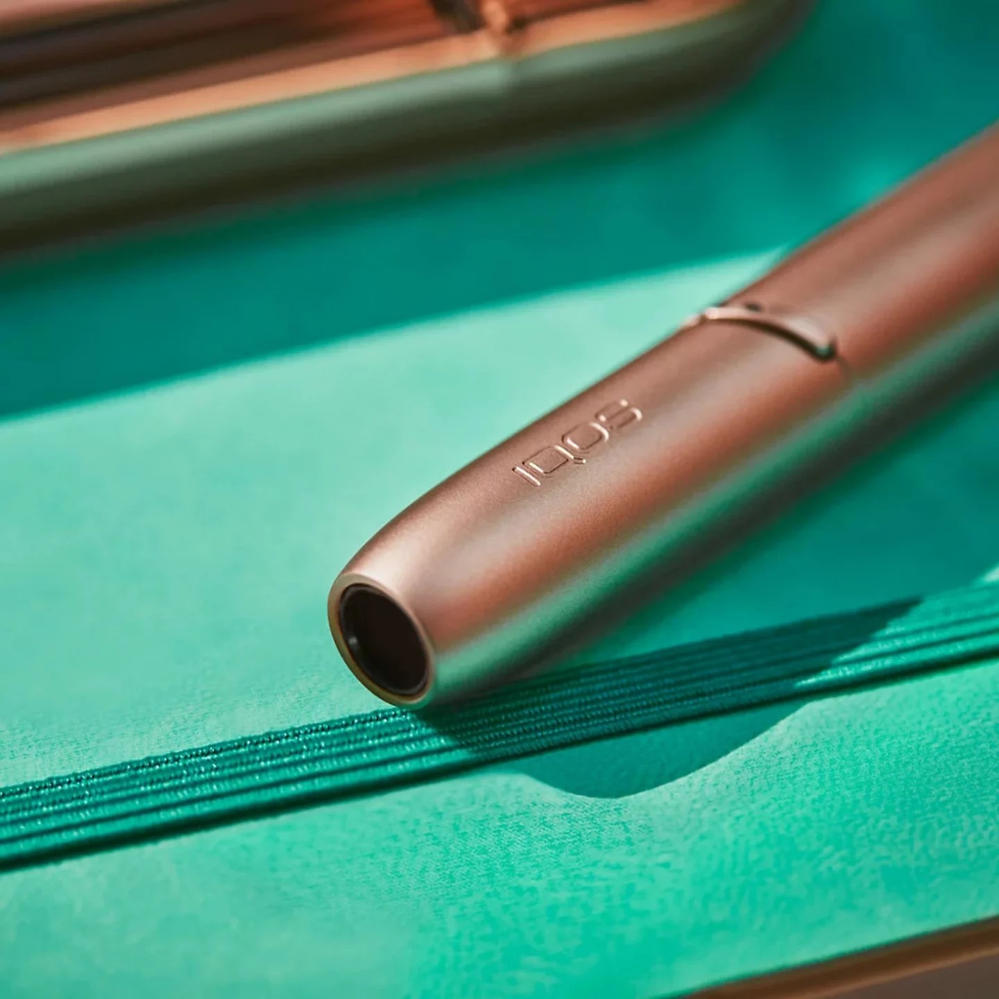 IQOS Device Brilliant Gold