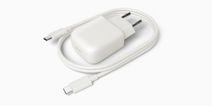 AC adaptér a nabíjací kábel