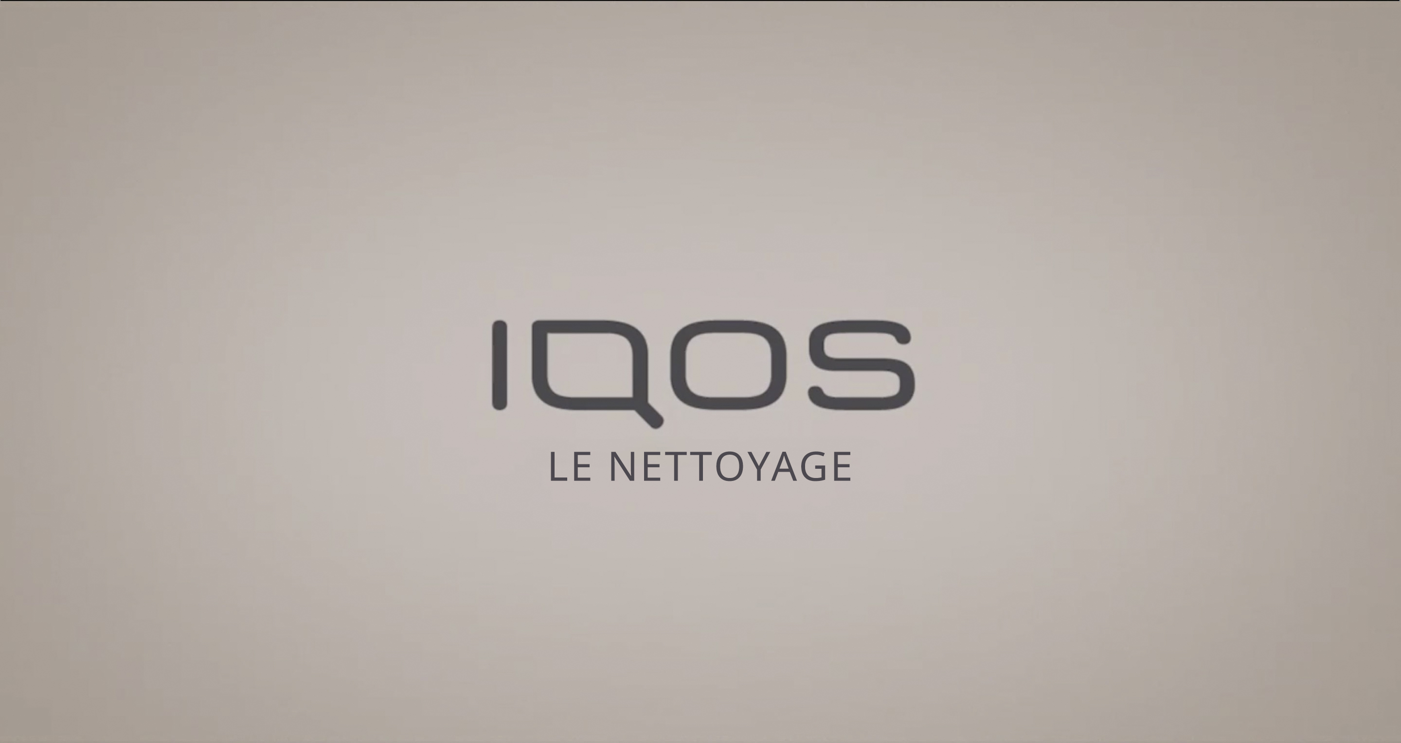 Nettoyer votre appareil au quotidien est la garantie d’une utilisation optimale. Nos outils de nettoyage IQOS vous aideront à conserver un appareil en excellent état.