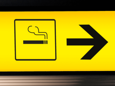 Tabakerhitzer am Flughafen: Was ist erlaubt?