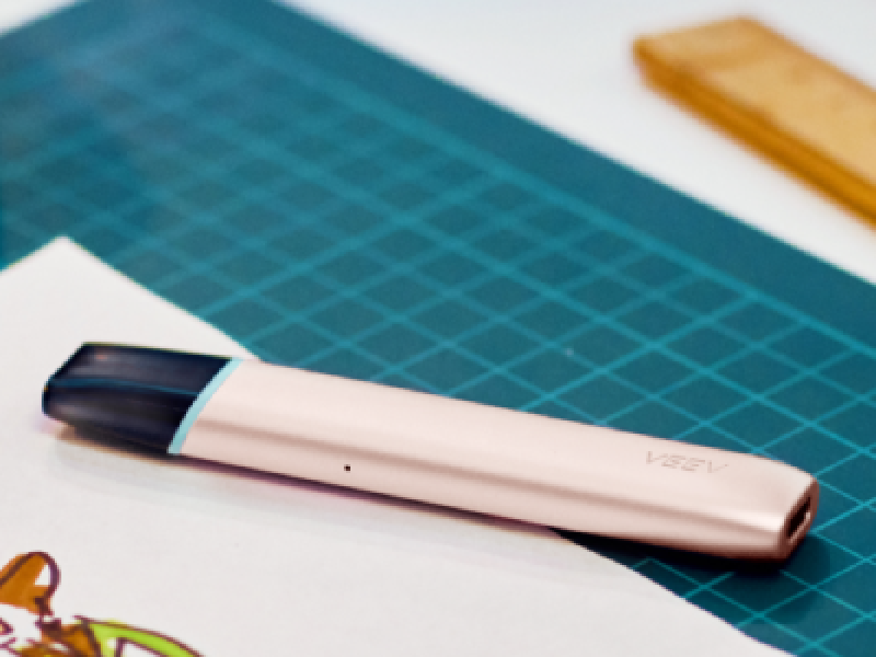 Wie ist eine E-Zigarette aufgebaut?