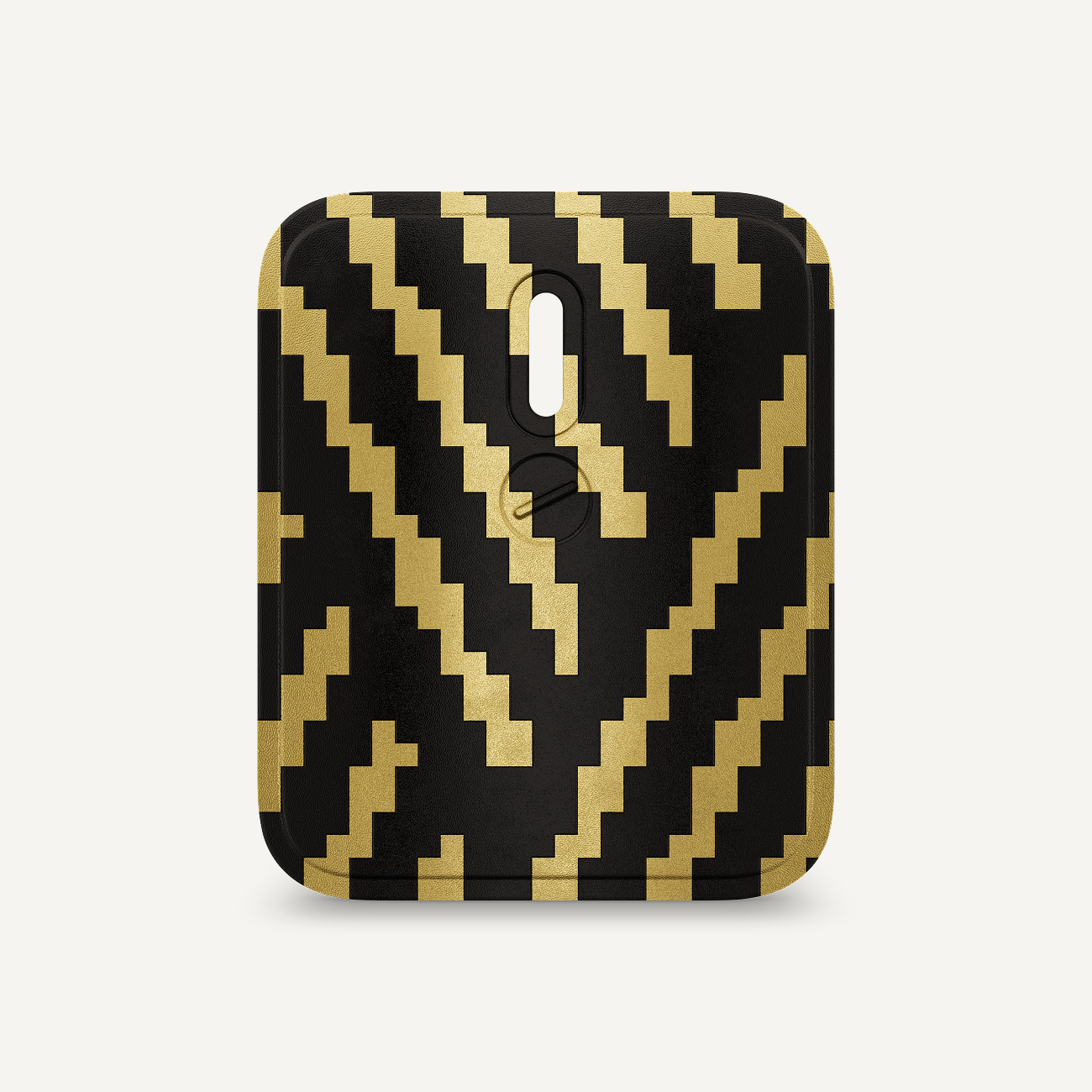 IQOS ILUMA i Seletti Limited Edition DECO PATCH PATTERN (Black Gold)