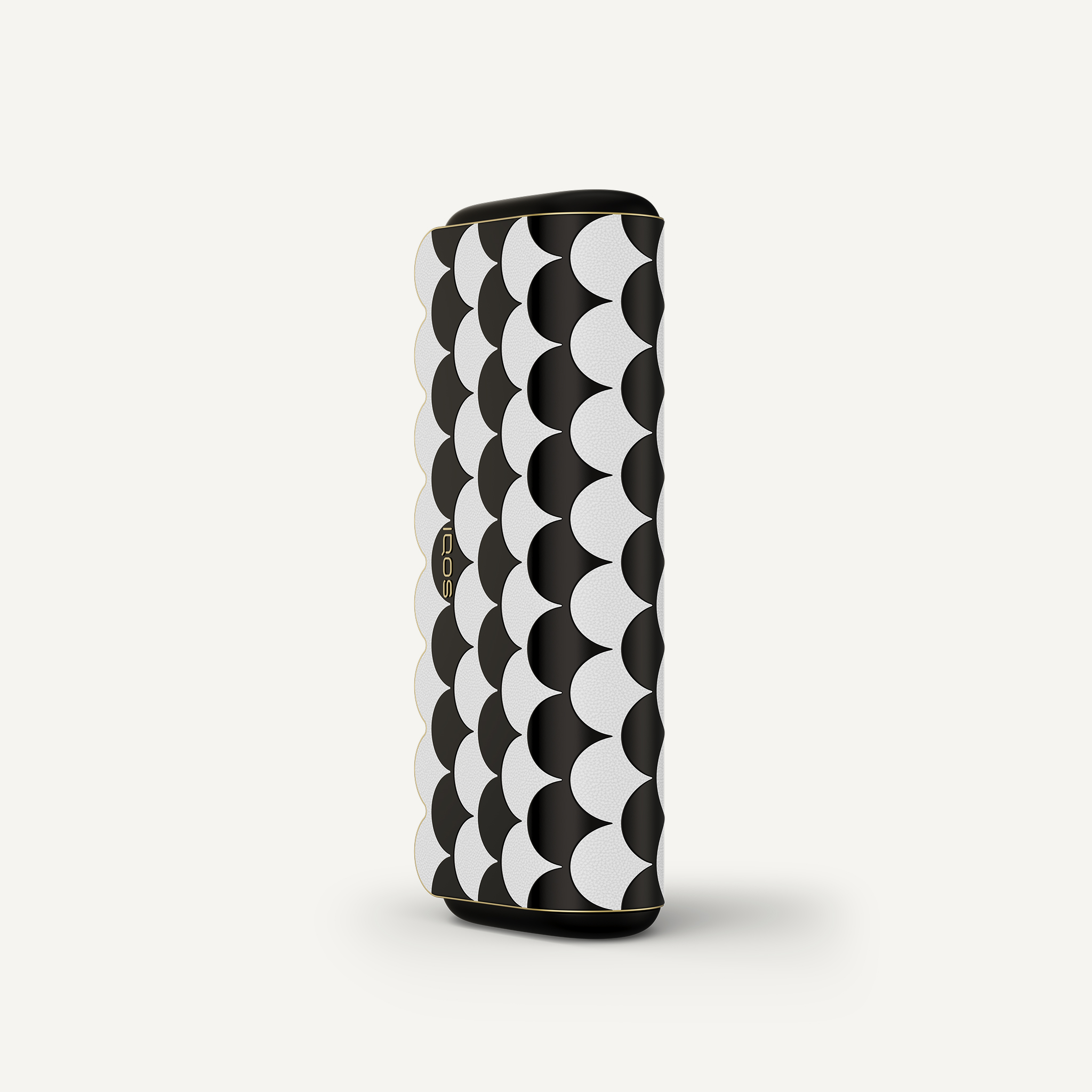 IQOS ILUMA i x Seletti Limited Edition Wrap Scallop White Gold (Black Gold)