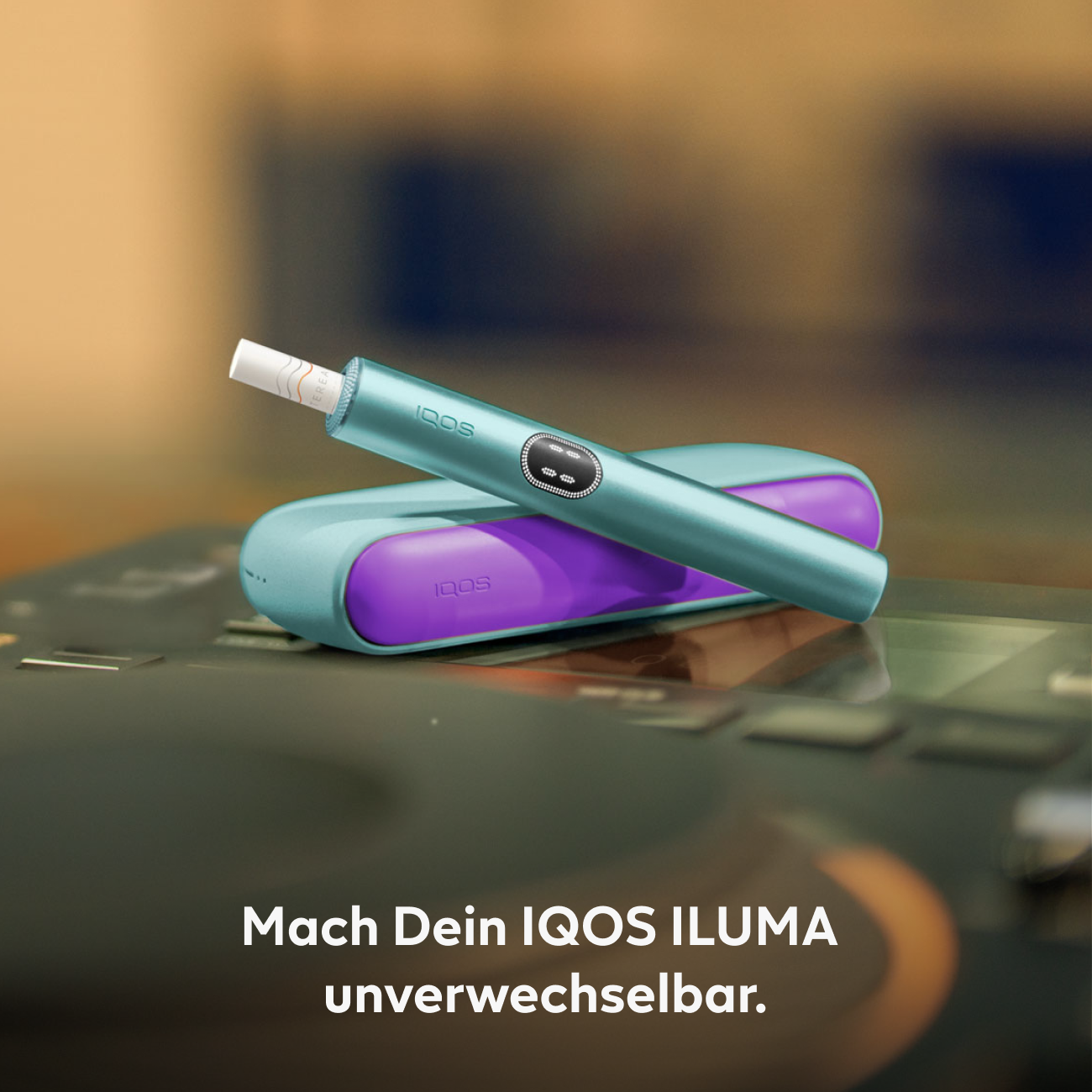 IQOS ILUMA i Neon Klappen-Cover Passionate Purple (Passionate Purple)